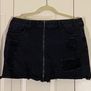 Distressed zip front denim skirt